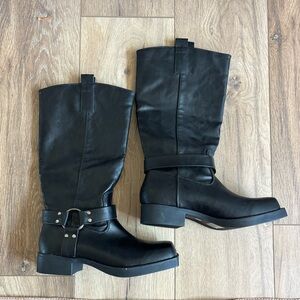 Black Leather Combat / Moto Boots - size 7